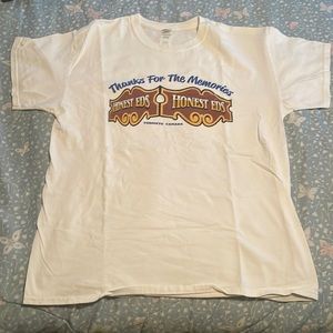 Honest Ed’s Toronto Ontario tshirt size large